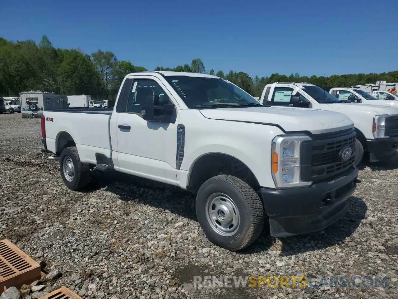 4 Фотография поврежденного автомобиля 1FTBF2BA4PED80868 FORD F250 2023