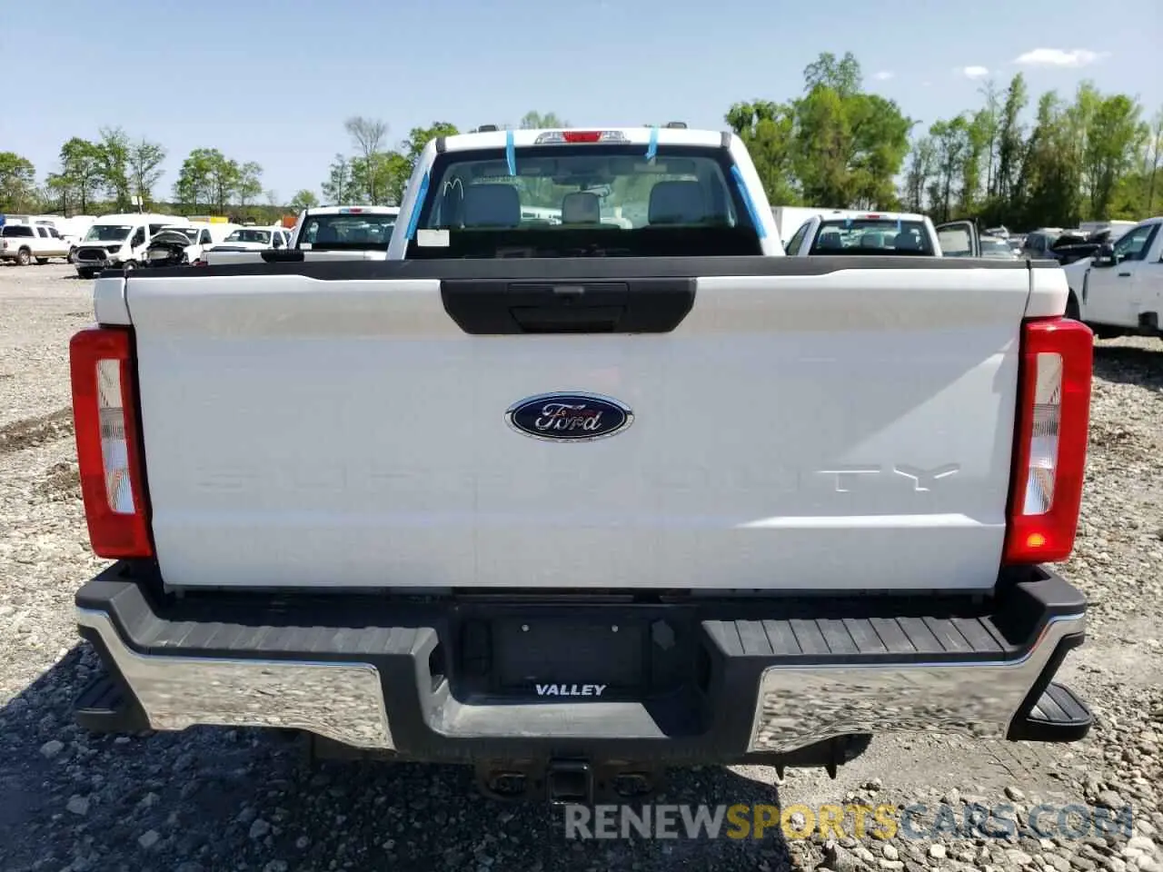 6 Photograph of a damaged car 1FTBF2BA4PEE00455 FORD F250 2023