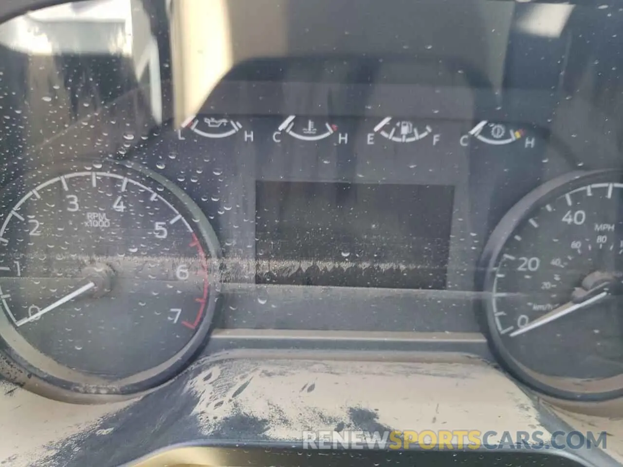 9 Photograph of a damaged car 1FTBF2BA4PEE00455 FORD F250 2023