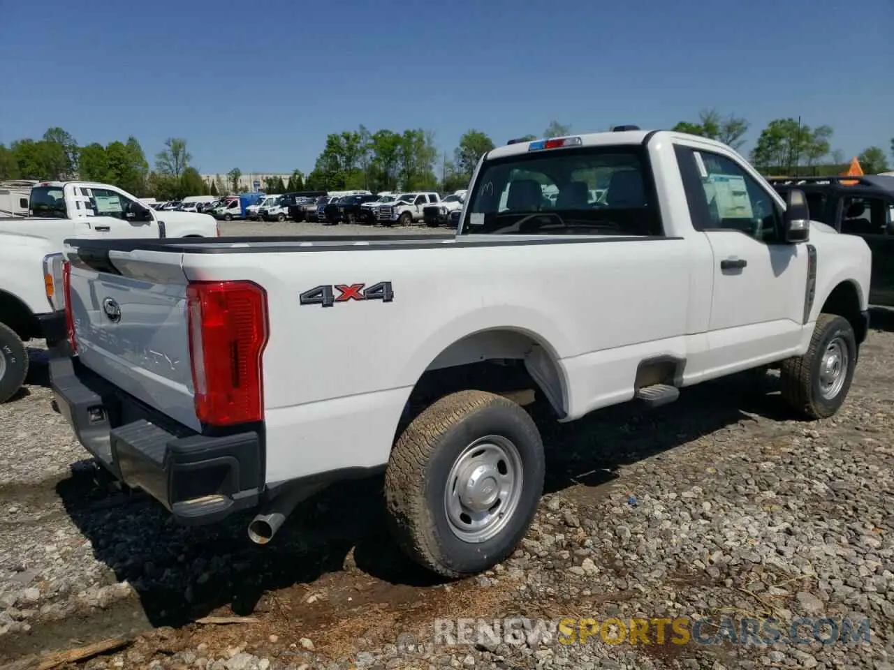 3 Фотография поврежденного автомобиля 1FTBF2BAXPED63301 FORD F250 2023