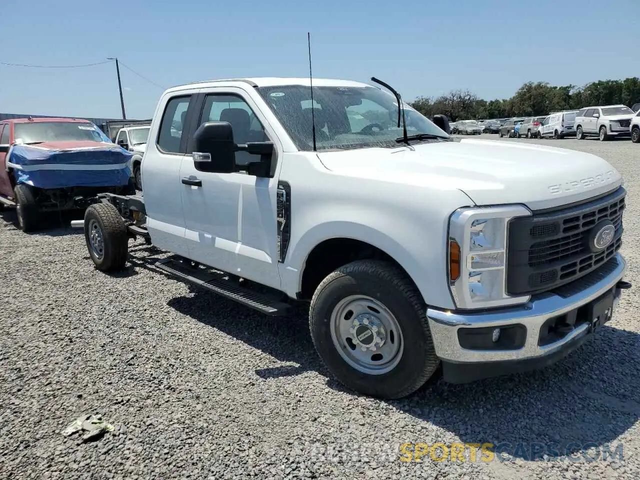 4 Фотография поврежденного автомобиля 1FD7X2AA6RED37006 FORD F250 2024