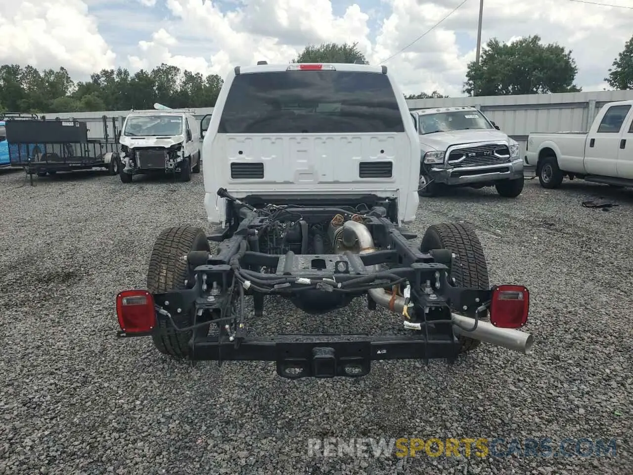 6 Photograph of a damaged car 1FD7X2AA6RED40472 FORD F250 2024