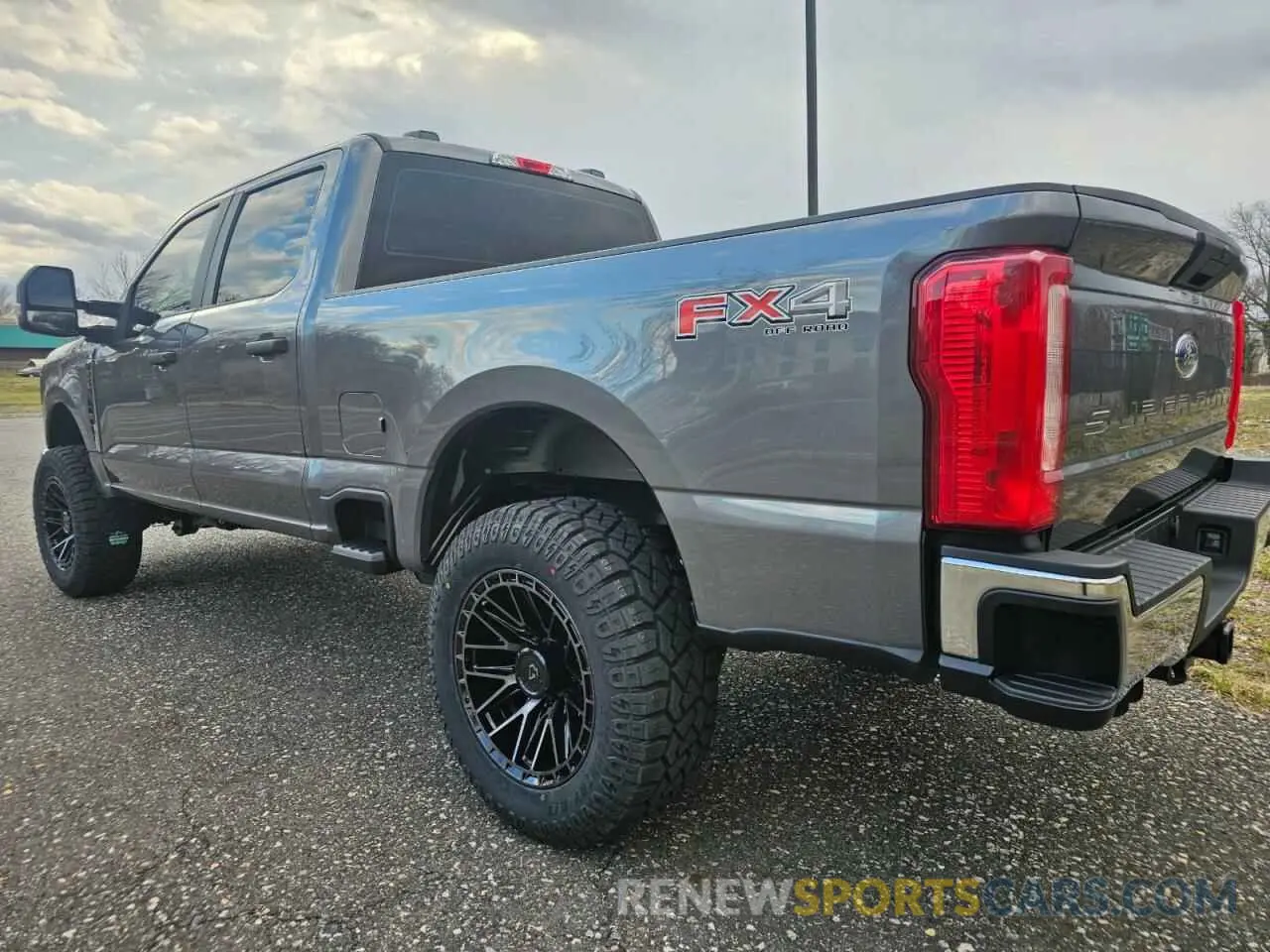 3 Фотография поврежденного автомобиля 1FT7W2BA4RED06617 FORD F250 2024
