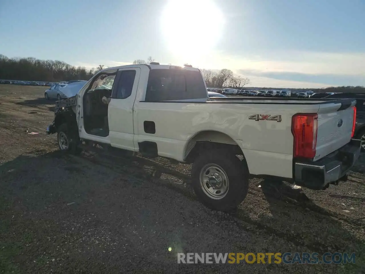 2 Фотография поврежденного автомобиля 1FT7X2BAXRED60131 FORD F250 2024