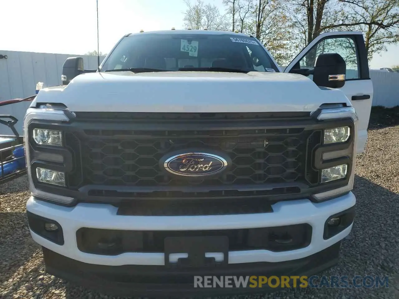 5 Photograph of a damaged car 1FT8W2BA7REE43944 FORD F250 2024