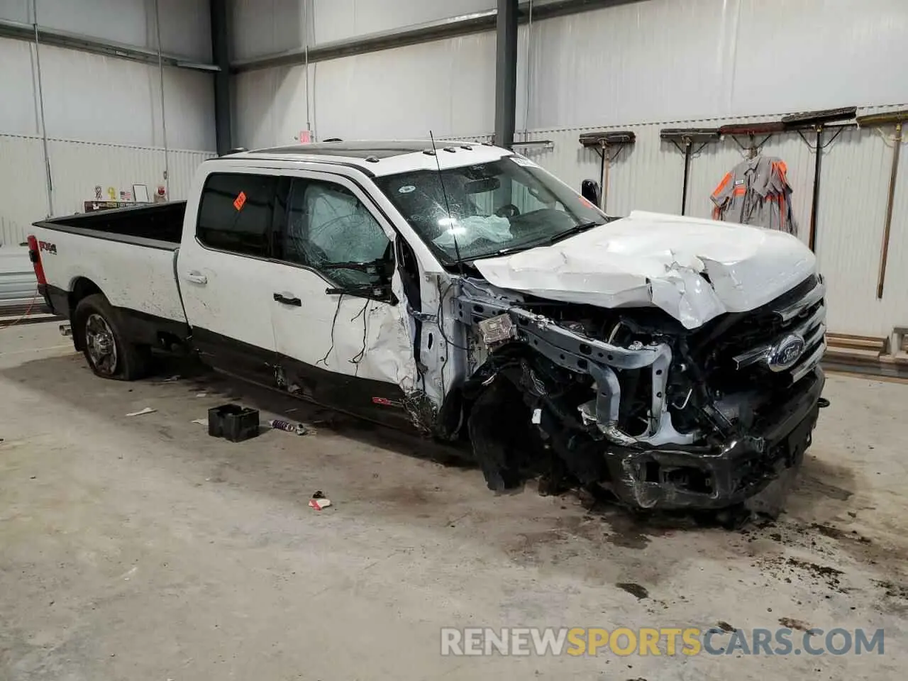 4 Фотография поврежденного автомобиля 1FT8W2BM6REF22564 FORD F250 2024