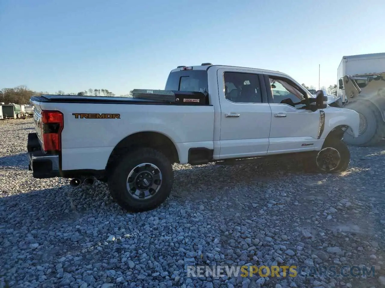 3 Фотография поврежденного автомобиля 1FT8W2BMXREC62086 FORD F250 2024