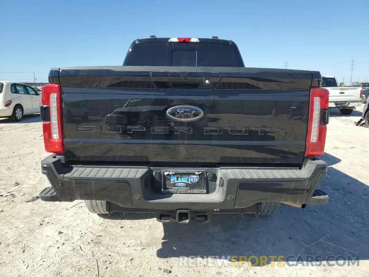 6 Фотография поврежденного автомобиля 1FT8W2BN8REE93710 FORD F250 2024