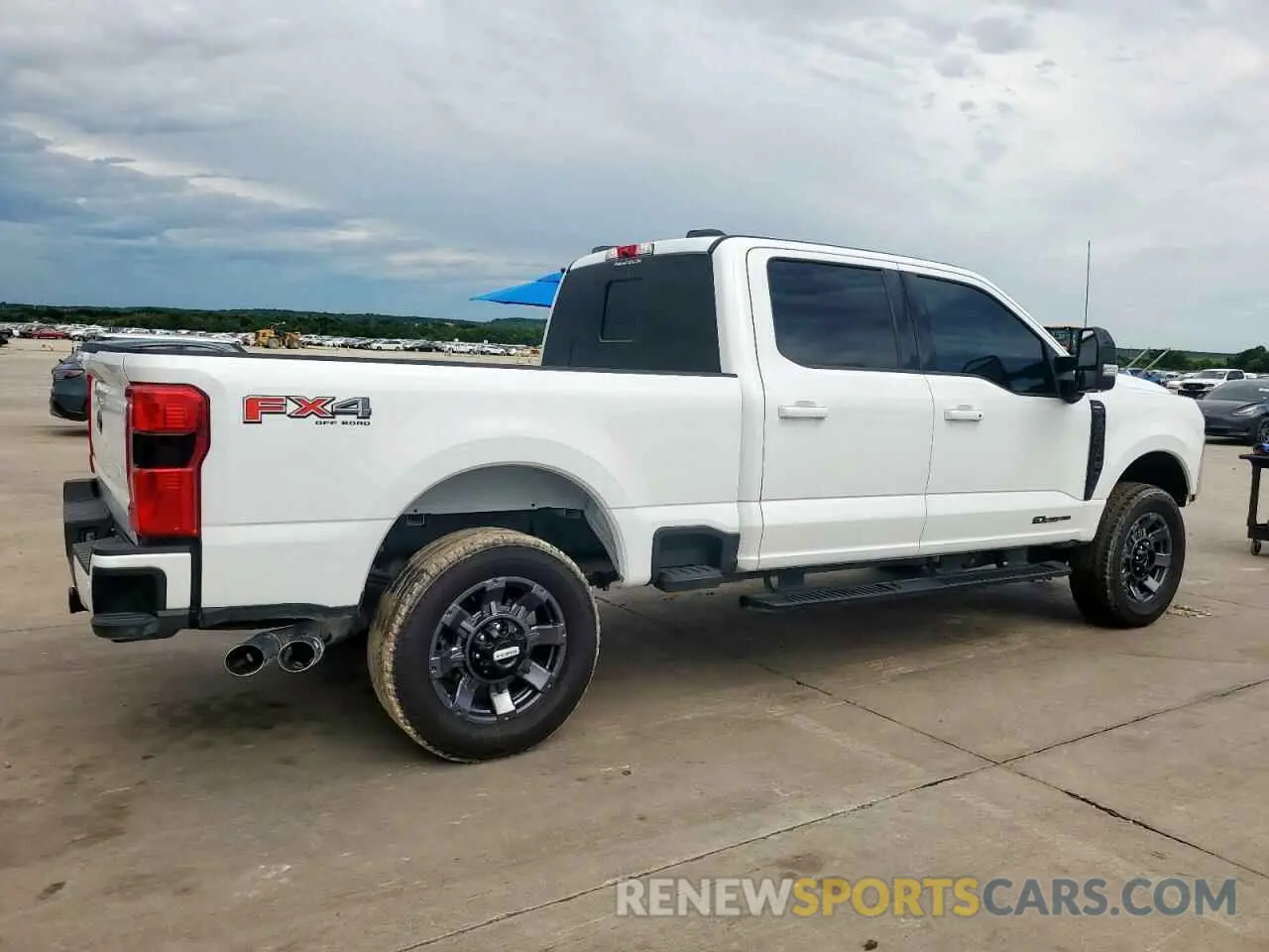 3 Photograph of a damaged car 1FT8W2BT1REE91151 FORD F250 2024