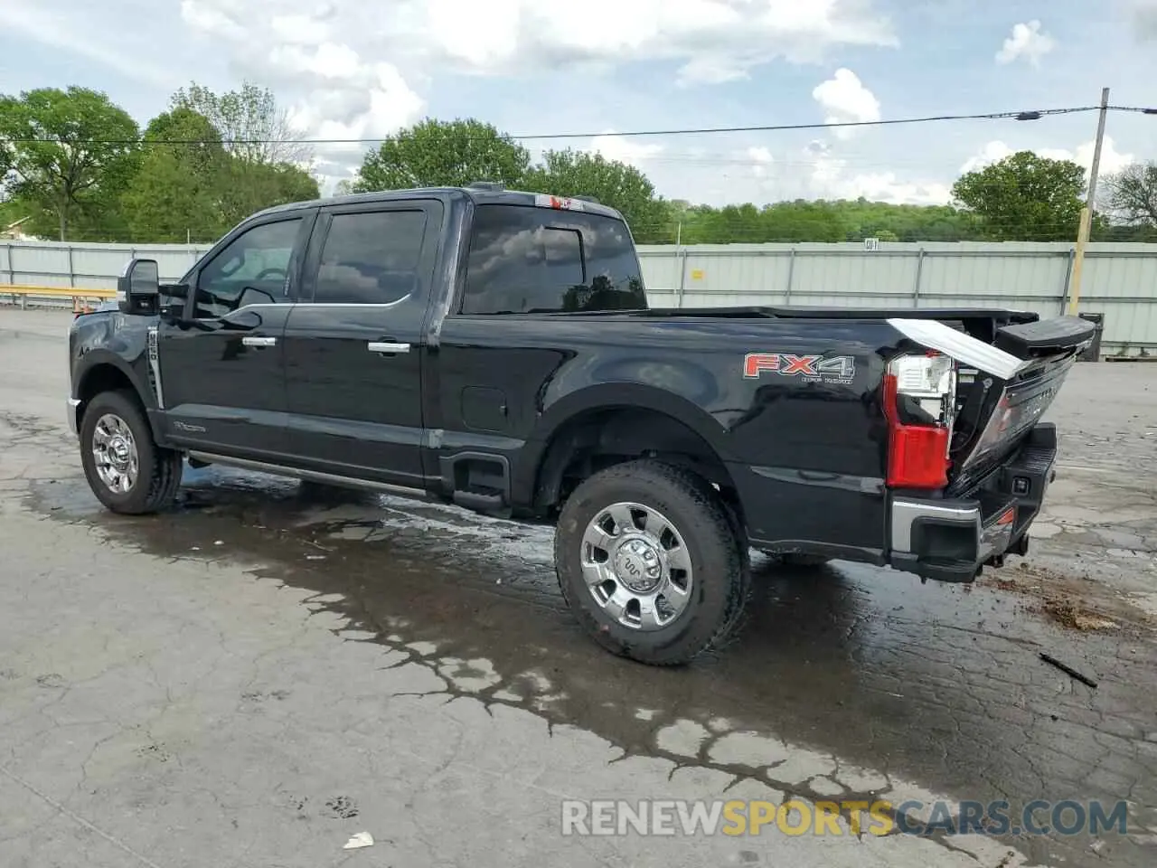 2 Photograph of a damaged car 1FT8W2BT2REF67038 FORD F250 2024