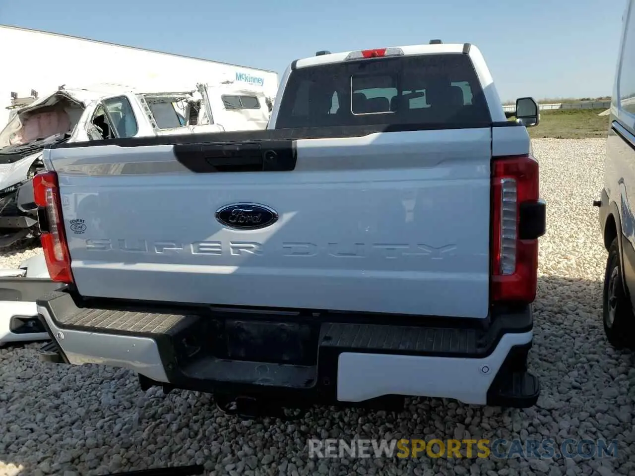 6 Photograph of a damaged car 1FT8W2BT5RED44749 FORD F250 2024