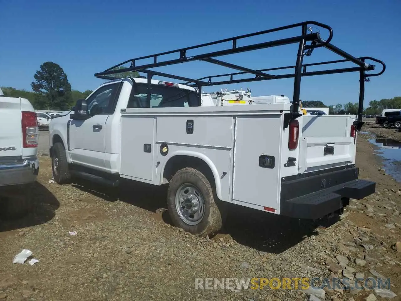 2 Фотография поврежденного автомобиля 1FTBF2AA7REC15708 FORD F250 2024