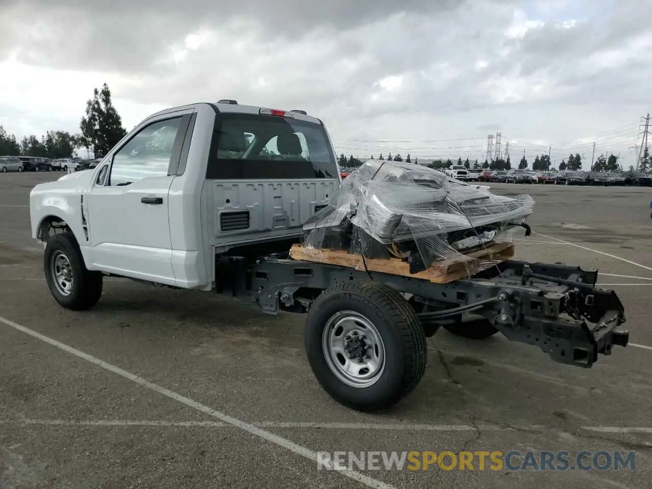 2 Photograph of a damaged car 1FTBF2AA8REF79961 FORD F250 2024