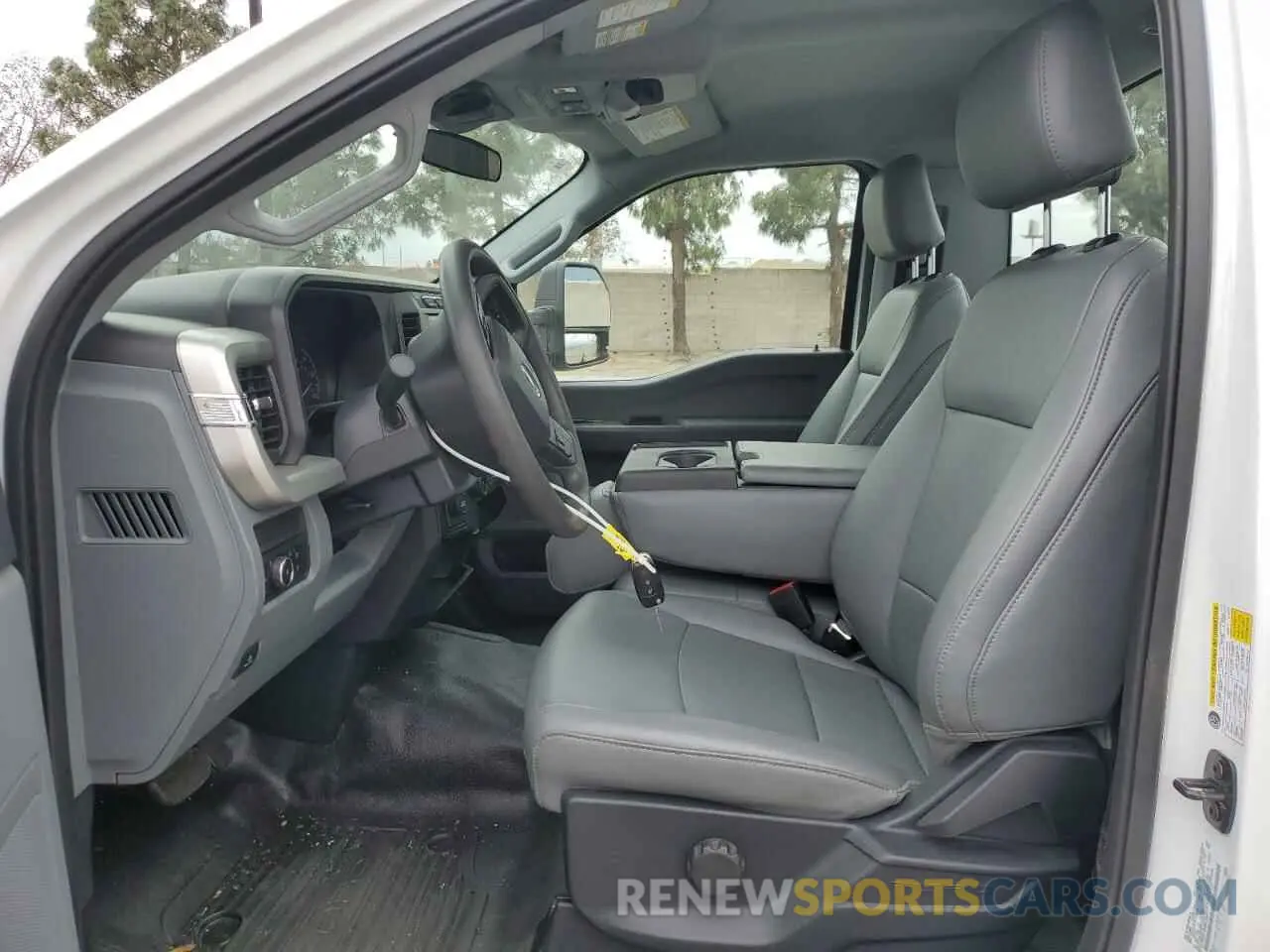 7 Photograph of a damaged car 1FTBF2AA8REF79961 FORD F250 2024