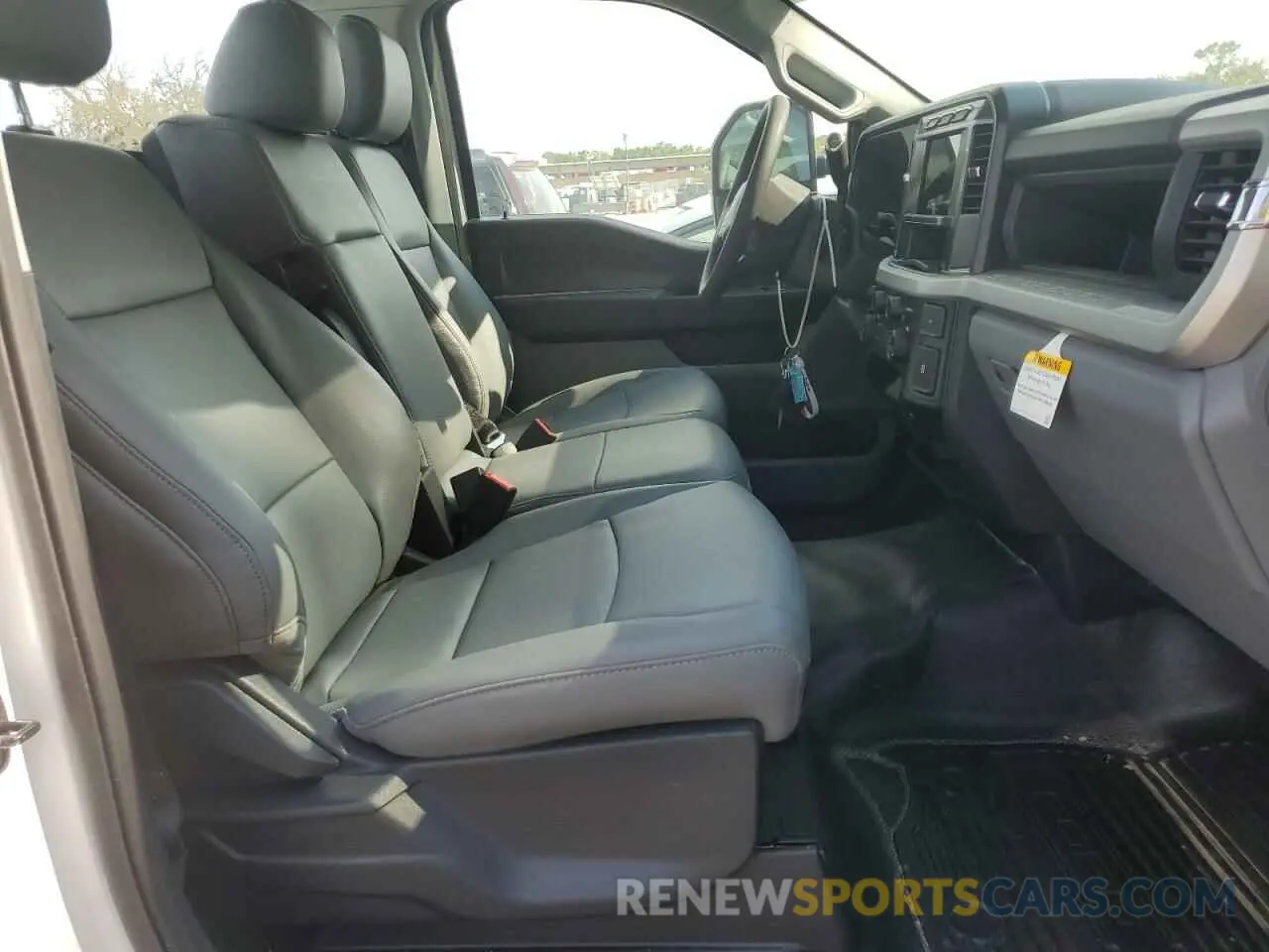 10 Photograph of a damaged car 1FTBF2BA0REC59905 FORD F250 2024