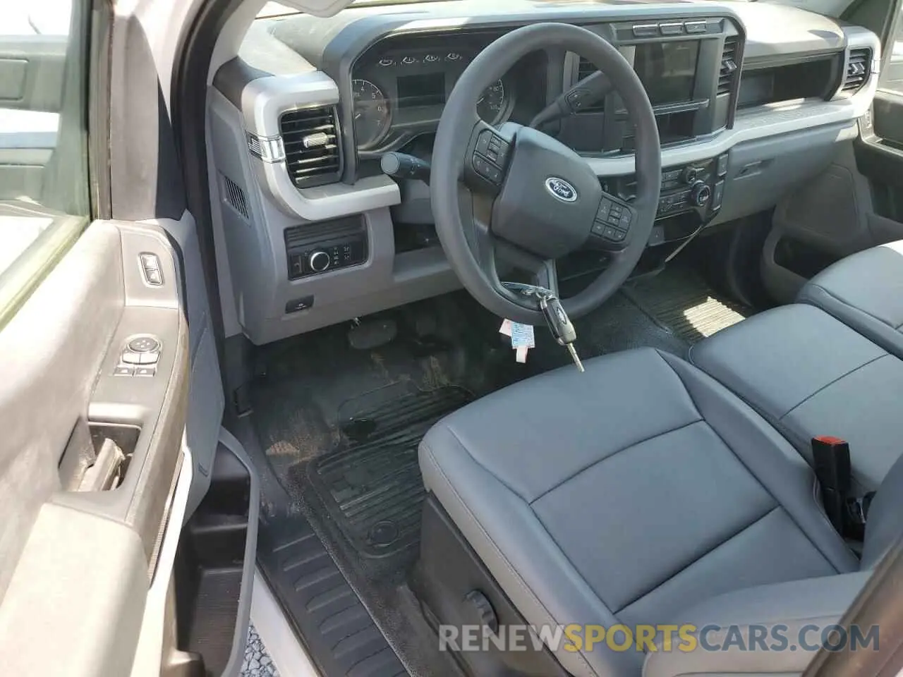8 Photograph of a damaged car 1FTBF2BA3REC30222 FORD F250 2024