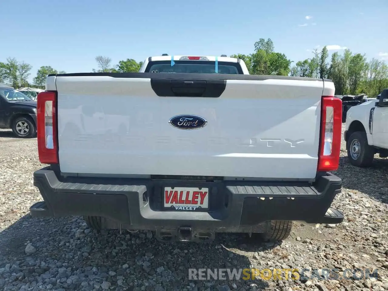 6 Фотография поврежденного автомобиля 1FTBF2BA4RED42236 FORD F250 2024