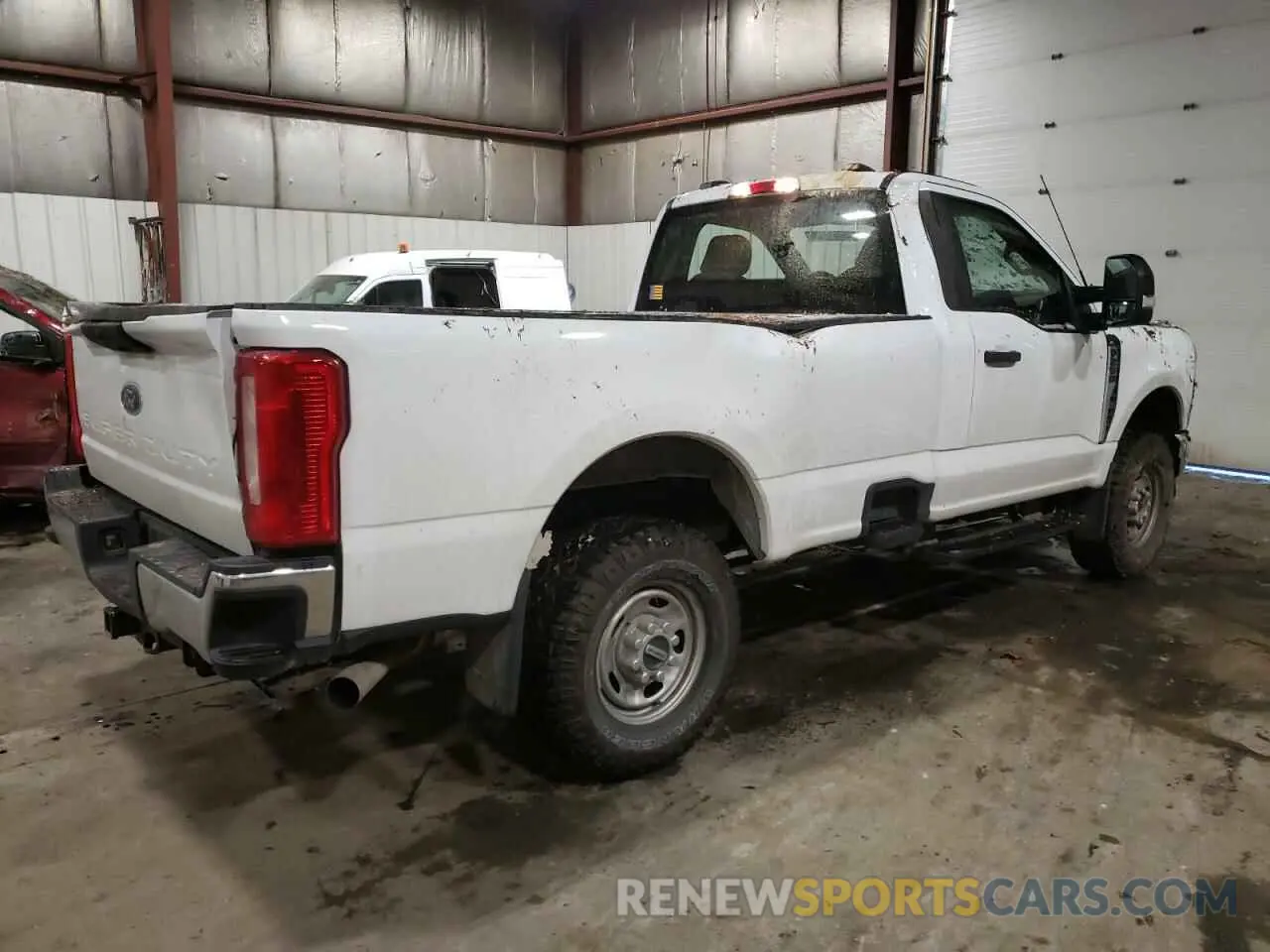 3 Фотография поврежденного автомобиля 1FTBF2BA6RED28824 FORD F250 2024