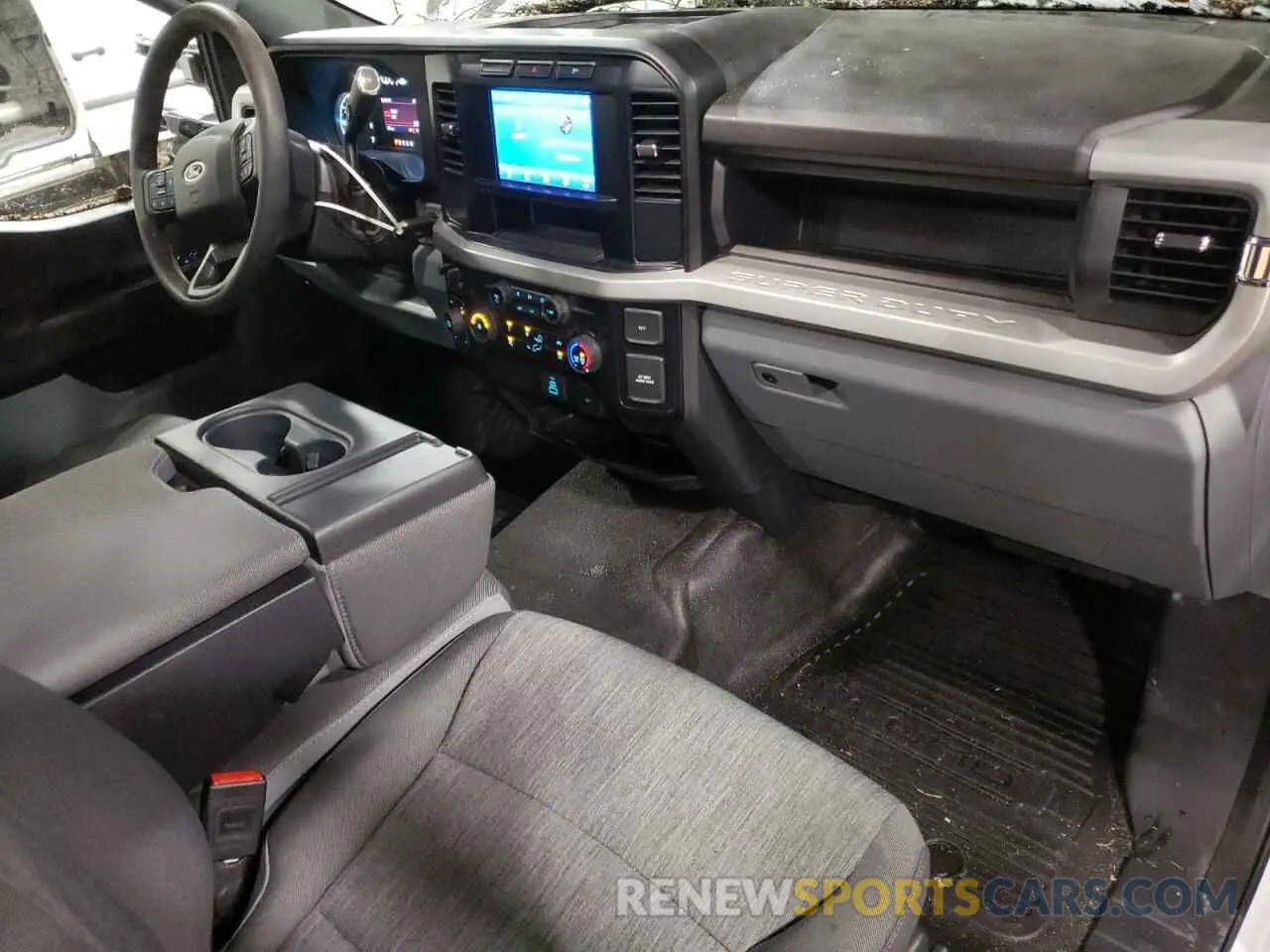8 Фотография поврежденного автомобиля 1FTBF2BA6RED28824 FORD F250 2024