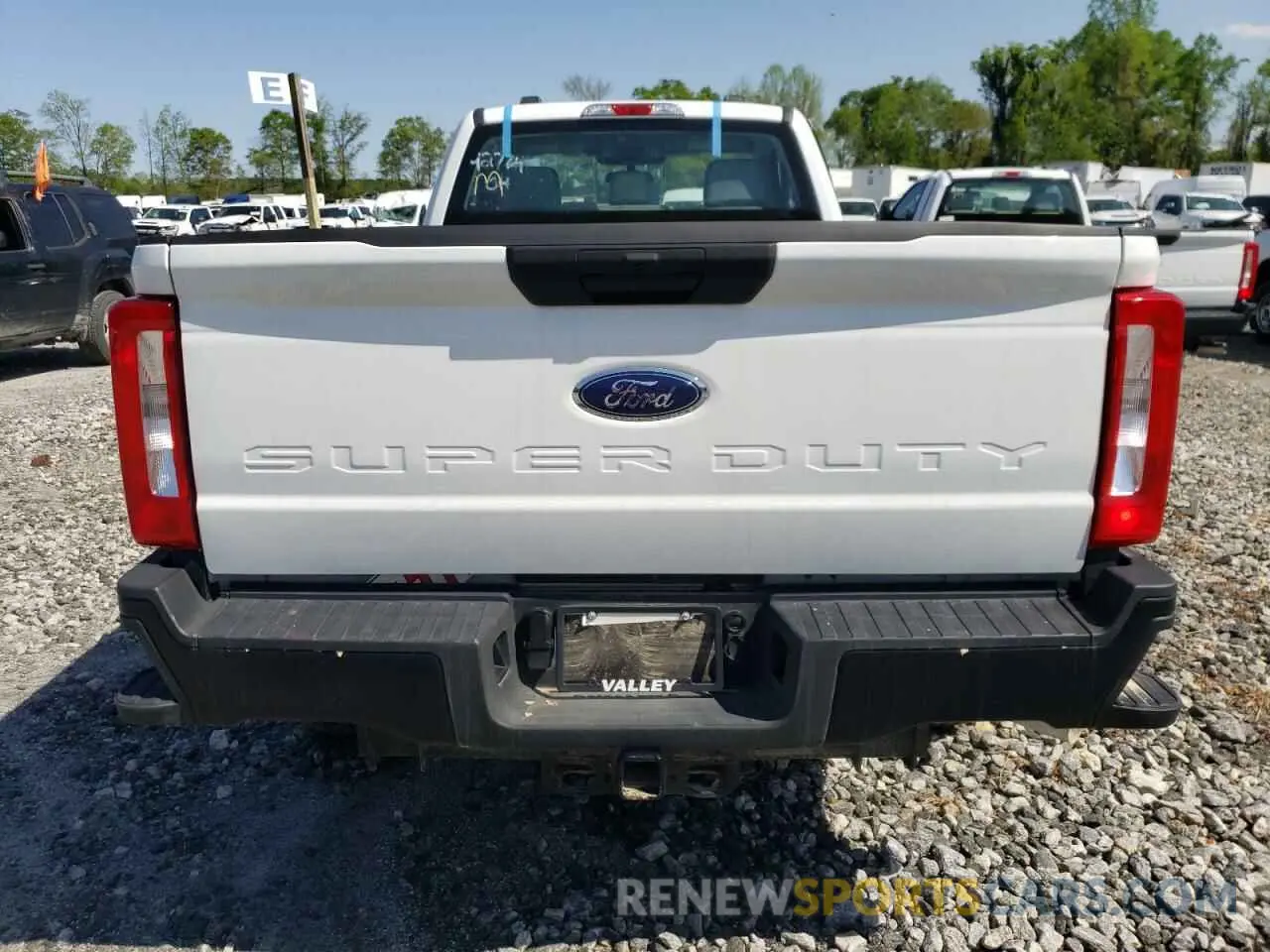 6 Photograph of a damaged car 1FTBF2BAXRED42774 FORD F250 2024