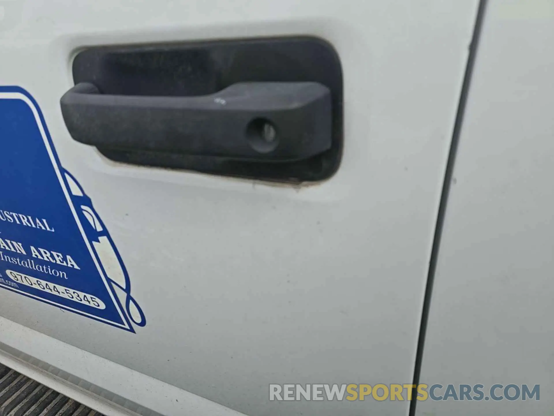 21 Photograph of a damaged car 1FD8X3H63KEE90931 FORD F350 2019