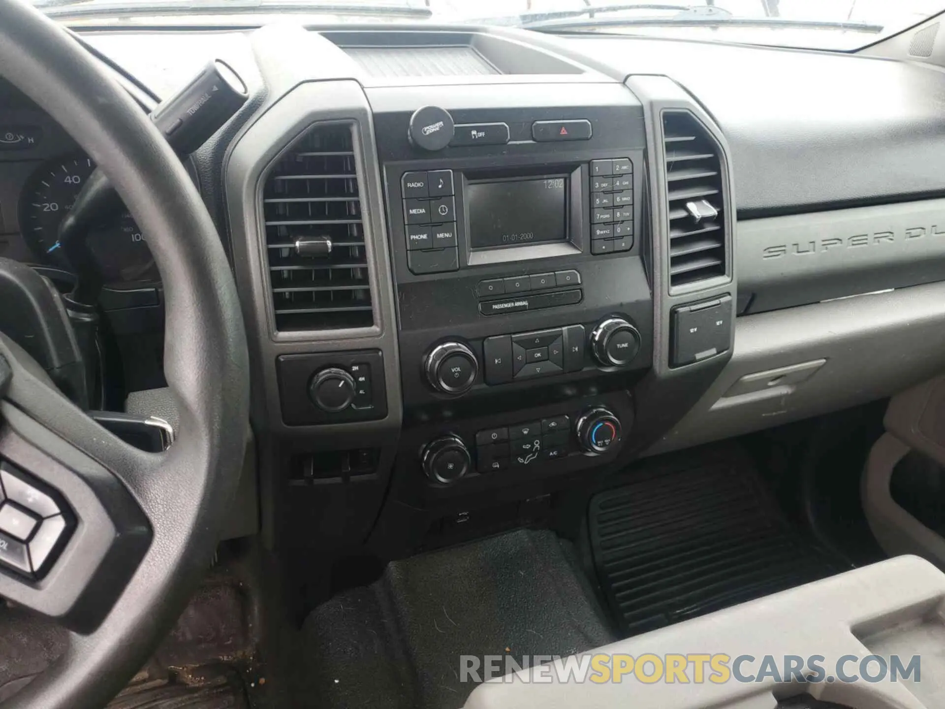 24 Photograph of a damaged car 1FD8X3H63KEE90931 FORD F350 2019