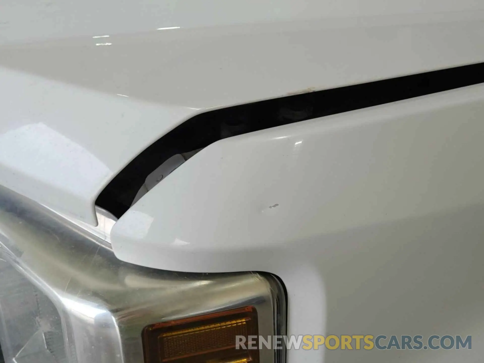 34 Photograph of a damaged car 1FT7W3AT3KEF23218 FORD F350 2019