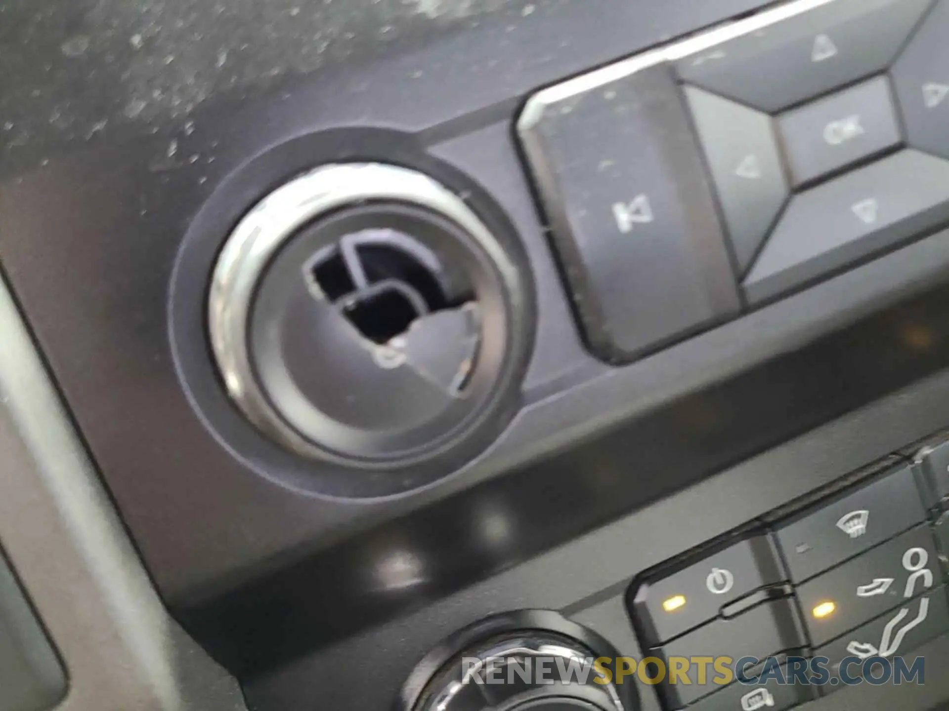 6 Photograph of a damaged car 1FT7W3AT3KEF23218 FORD F350 2019