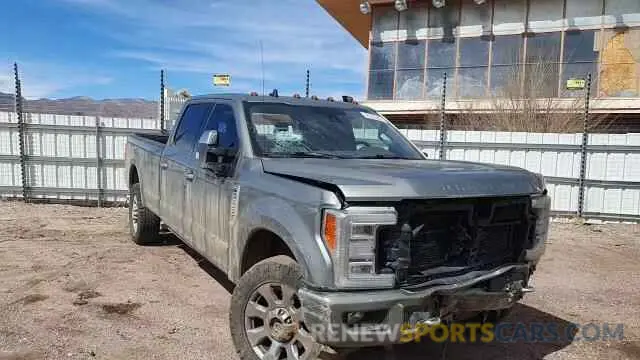 11 Фотография поврежденного автомобиля 1FT8W3BT0KEE83554 FORD F350 2019