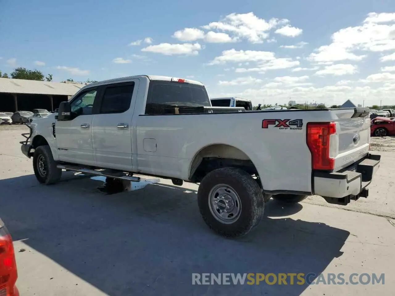 2 Фотография поврежденного автомобиля 1FT8W3BT1KEF77362 FORD F350 2019