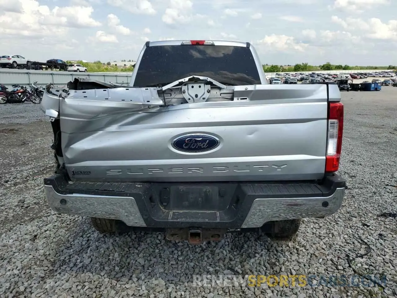 6 Photograph of a damaged car 1FT8W3BT3KEE03423 FORD F350 2019
