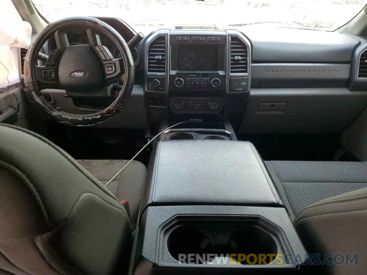 8 Photograph of a damaged car 1FT8W3BT3KEE03423 FORD F350 2019