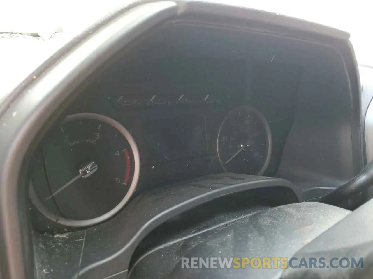 9 Photograph of a damaged car 1FT8W3BT3KEE03423 FORD F350 2019