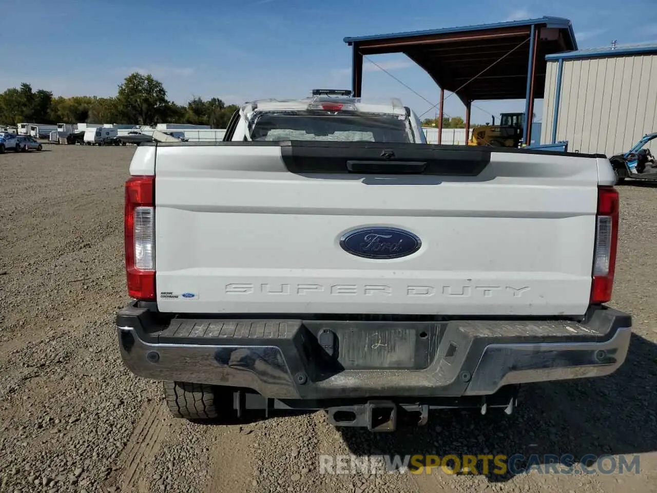 6 Фотография поврежденного автомобиля 1FT8W3BT4KEE46782 FORD F350 2019