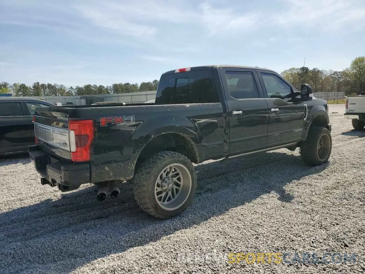3 Photograph of a damaged car 1FT8W3BT6KEE38649 FORD F350 2019