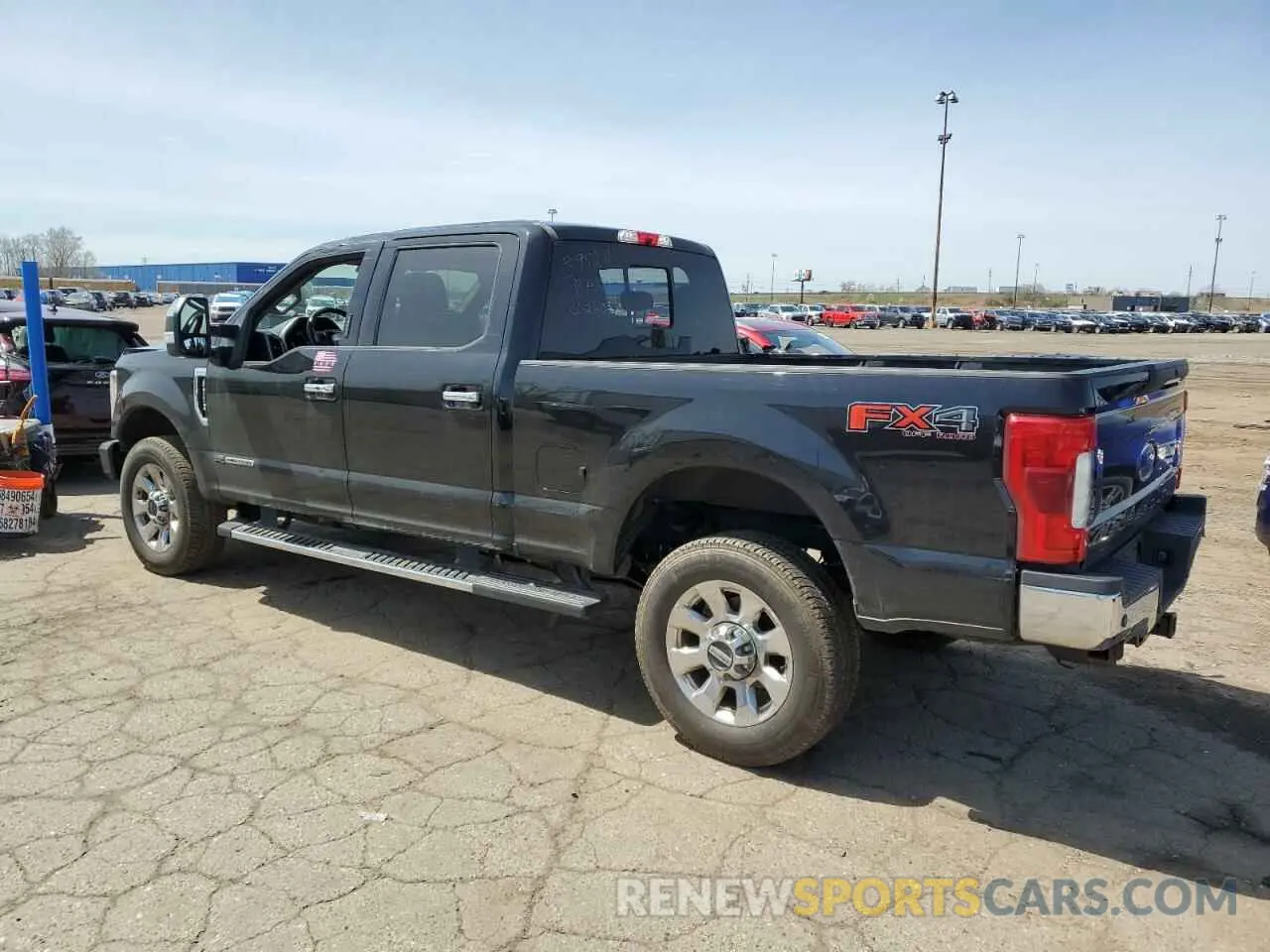 2 Фотография поврежденного автомобиля 1FT8W3BT7KEE39924 FORD F350 2019