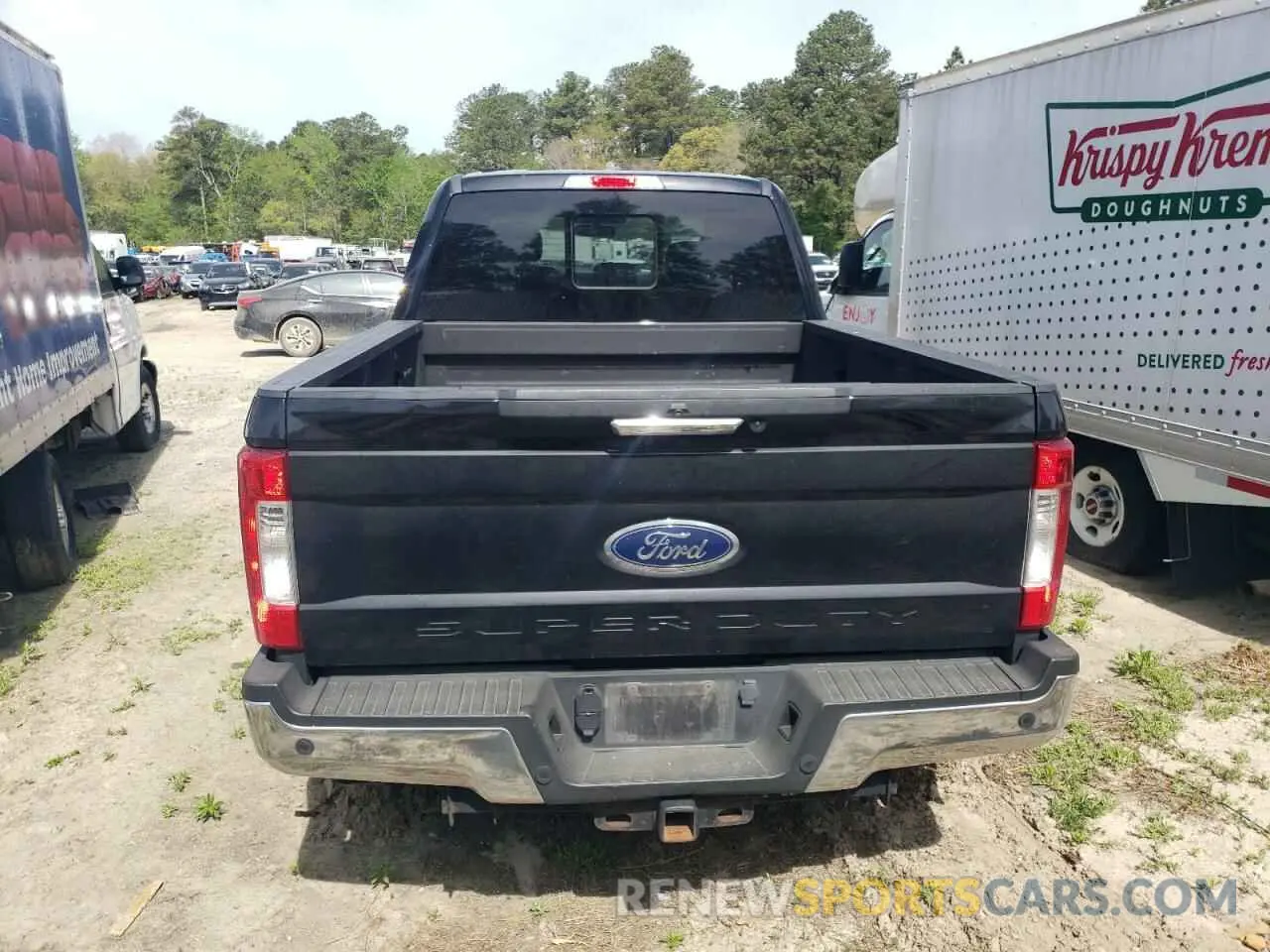 6 Photograph of a damaged car 1FT8W3BT8KEG29067 FORD F350 2019