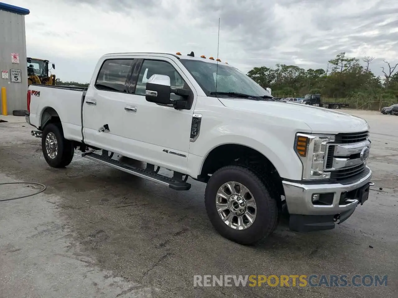 4 Фотография поврежденного автомобиля 1FT8W3BT9KEG29126 FORD F350 2019