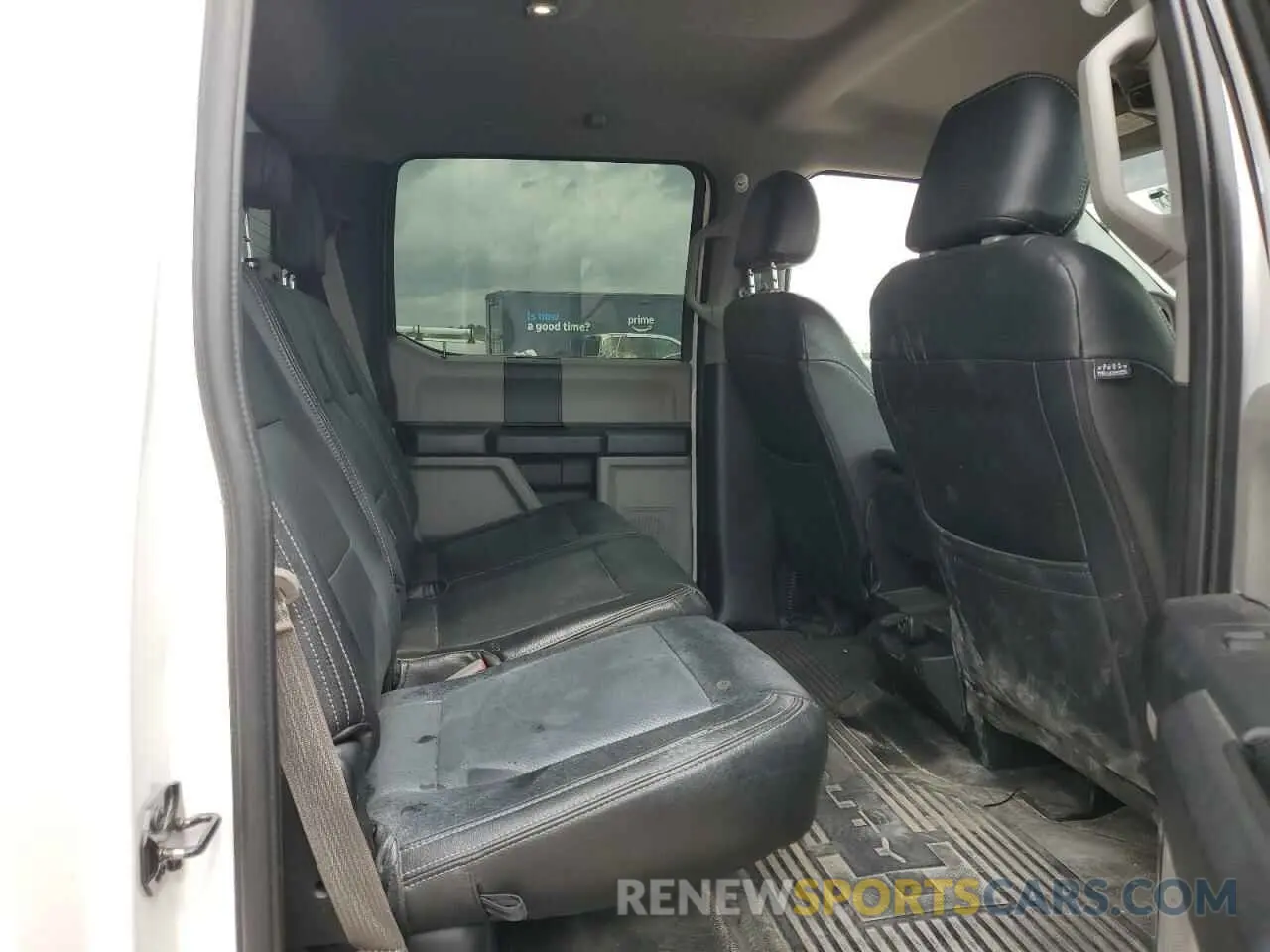 10 Photograph of a damaged car 1FT8W3DT1KEE82149 FORD F350 2019