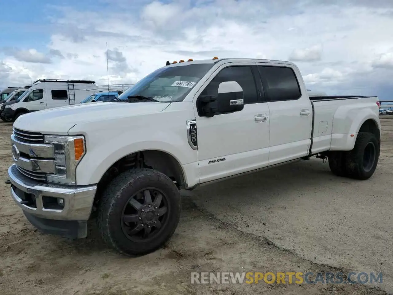 1 Фотография поврежденного автомобиля 1FT8W3DT9KEC99064 FORD F350 2019