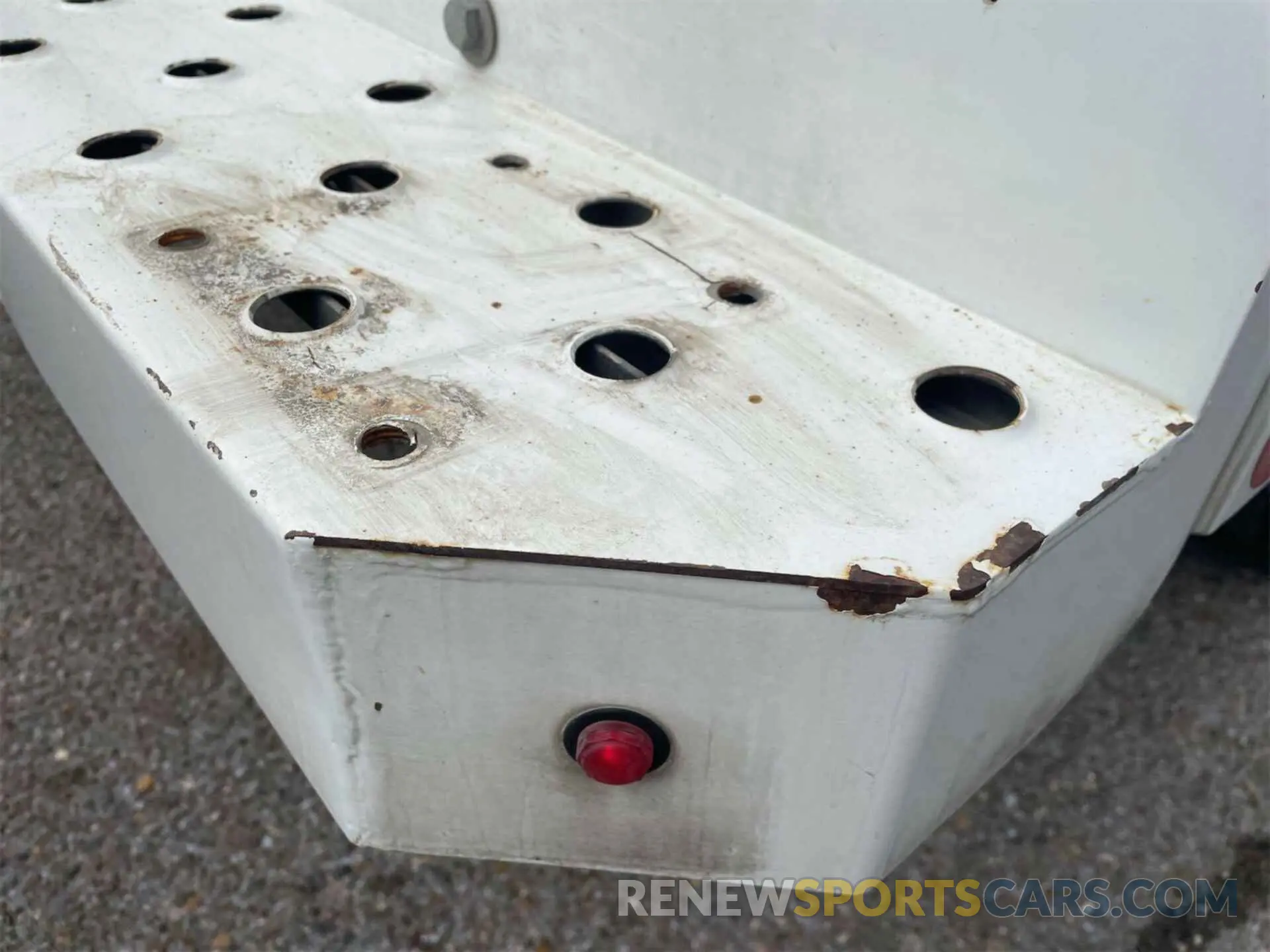 14 Photograph of a damaged car 1FT8X3B62KEC81418 FORD F350 2019