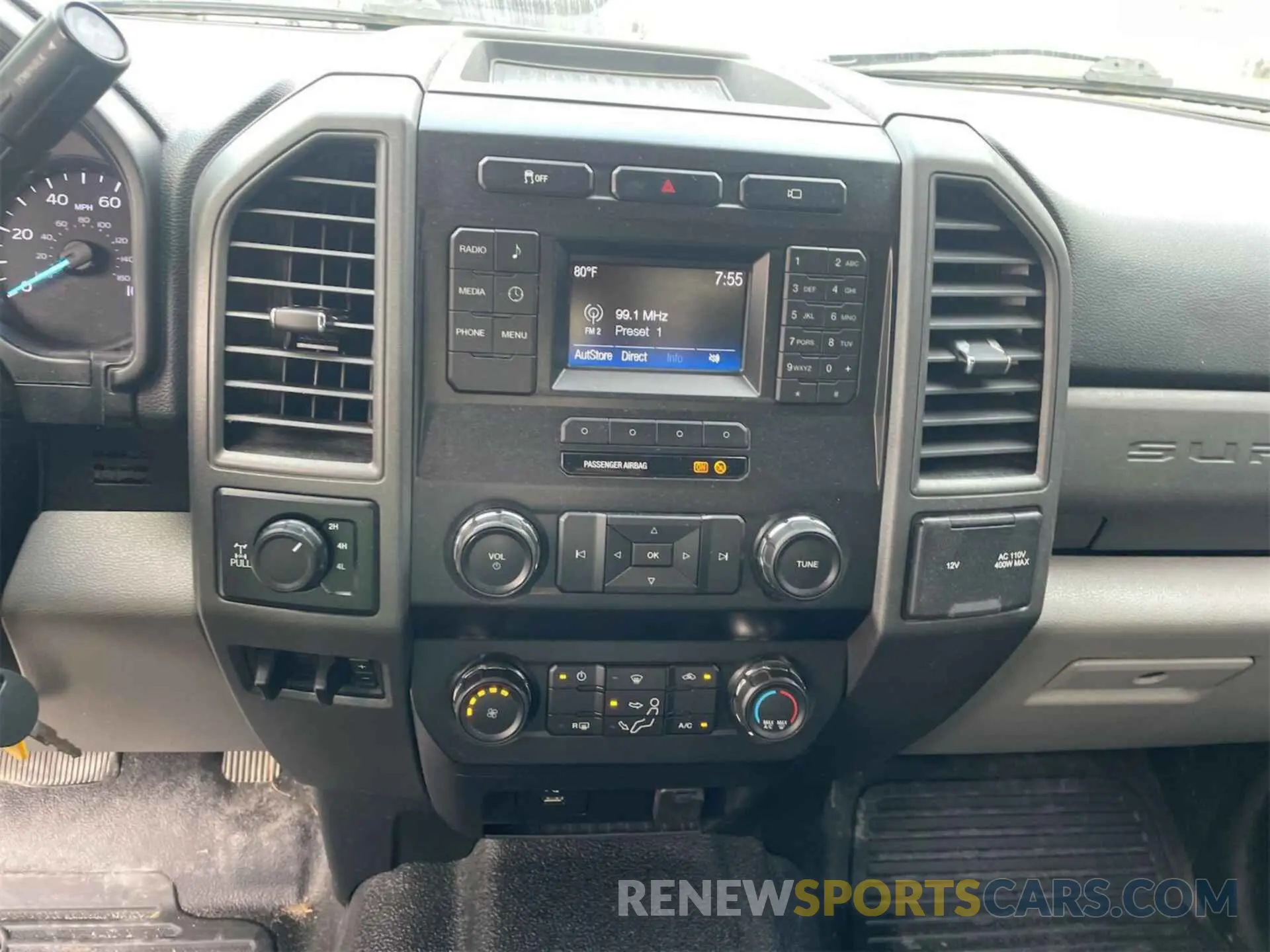 22 Photograph of a damaged car 1FT8X3B62KEC81418 FORD F350 2019