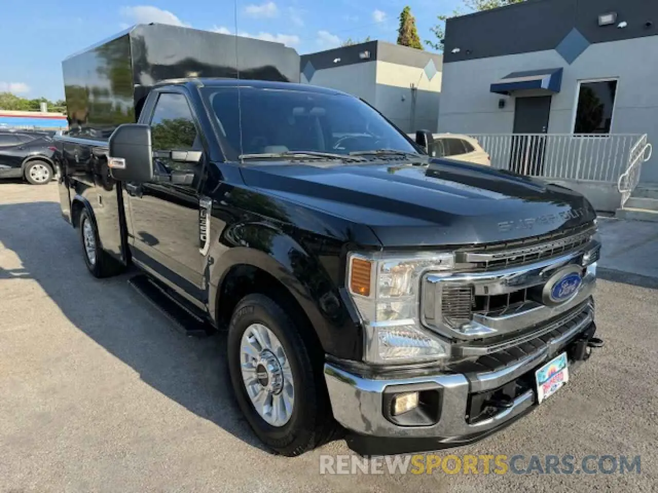 4 Photograph of a damaged car 1FDRF3A67LED30523 FORD F350 2020