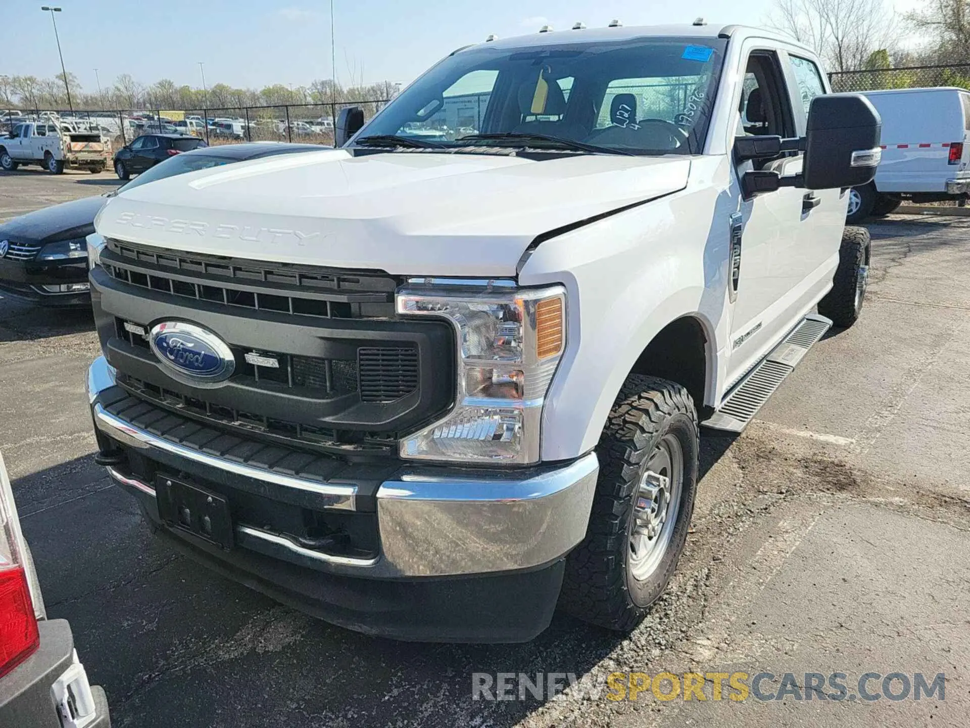 24 Photograph of a damaged car 1FT8W3BT4LEC75291 FORD F350 2020