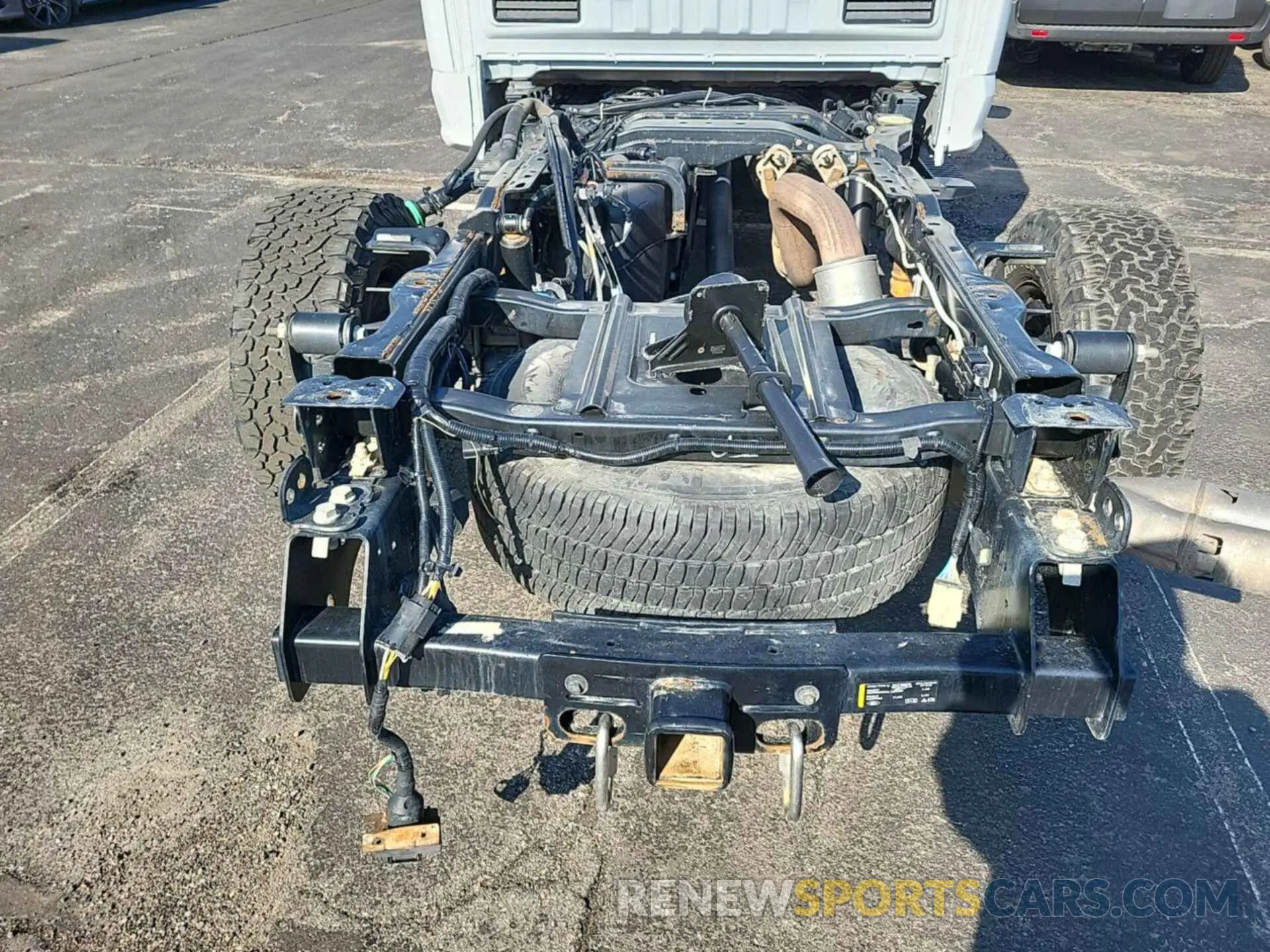 25 Photograph of a damaged car 1FT8W3BT4LEC75291 FORD F350 2020