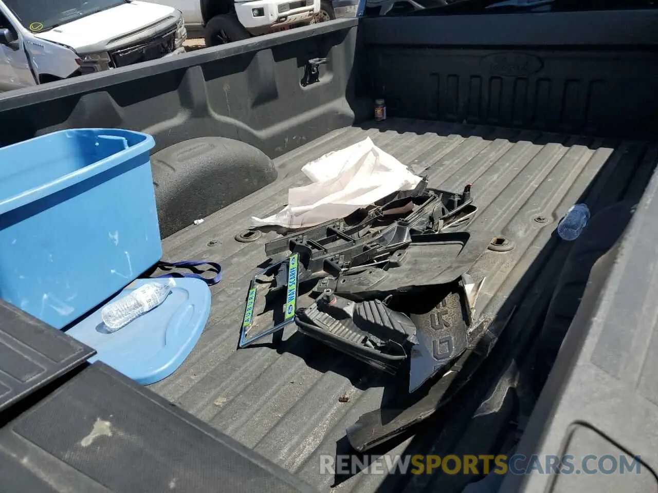 10 Photograph of a damaged car 1FTRF3AT4LEE45736 FORD F350 2020