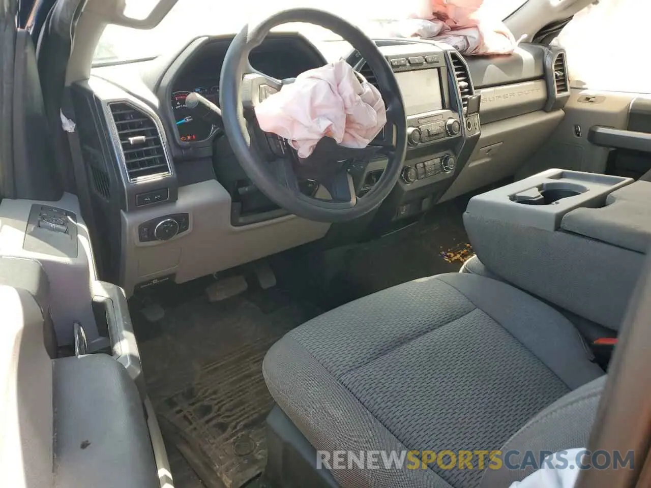 8 Photograph of a damaged car 1FTRF3AT4LEE45736 FORD F350 2020