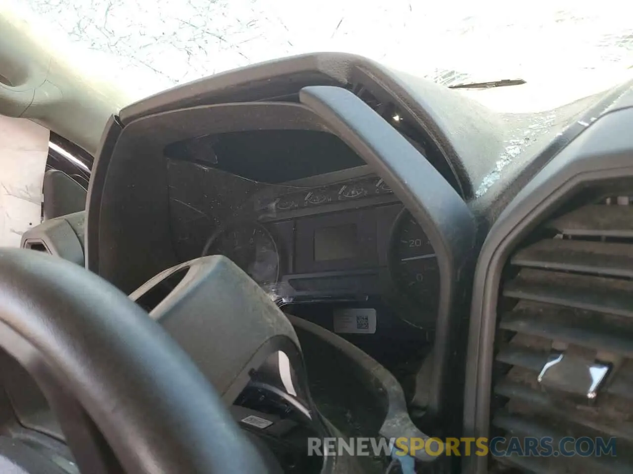 9 Фотография поврежденного автомобиля 1FTRF3B66LEC96884 FORD F350 2020