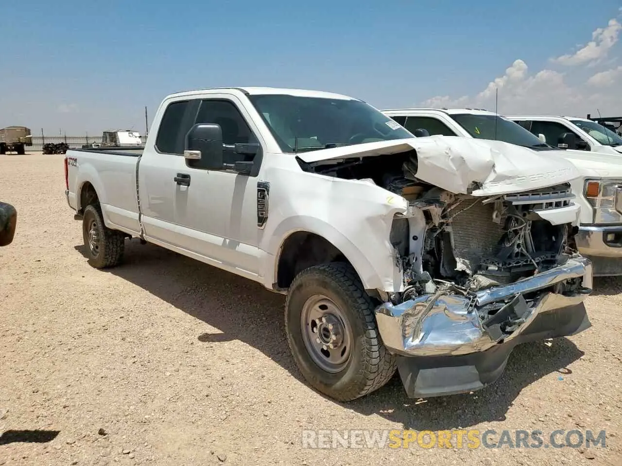 4 Фотография поврежденного автомобиля 1FD8X3B63MED00301 FORD F350 2021