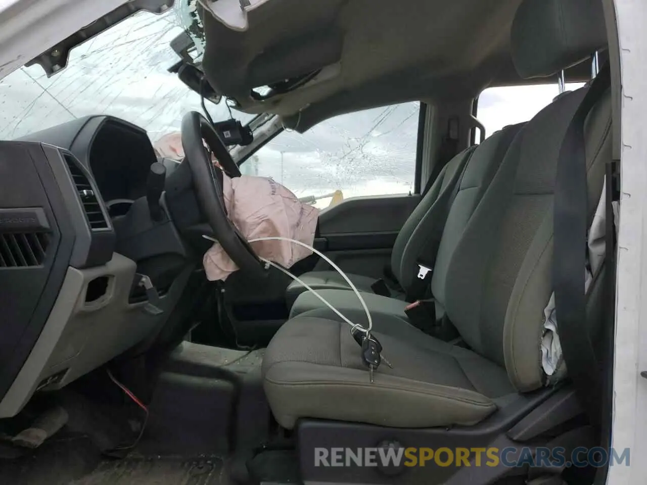 7 Photograph of a damaged car 1FT8W3B68MEC63494 FORD F350 2021
